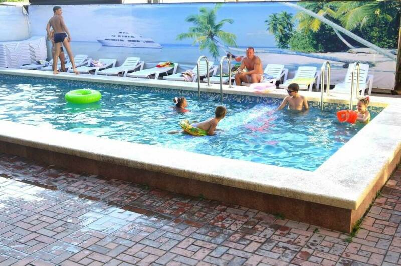 Изображение Изображение гостиницы &quot;Пансионат мать и дитя «Поющие в терновнике»&quot; #6 #4