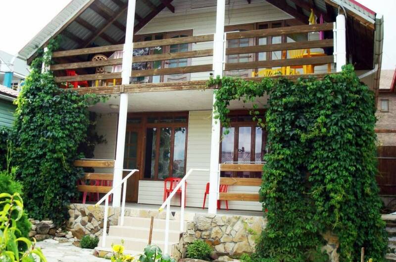 Изображение гостиницы "Гостевой дом «Тихий Дворик в Бетте»" #1