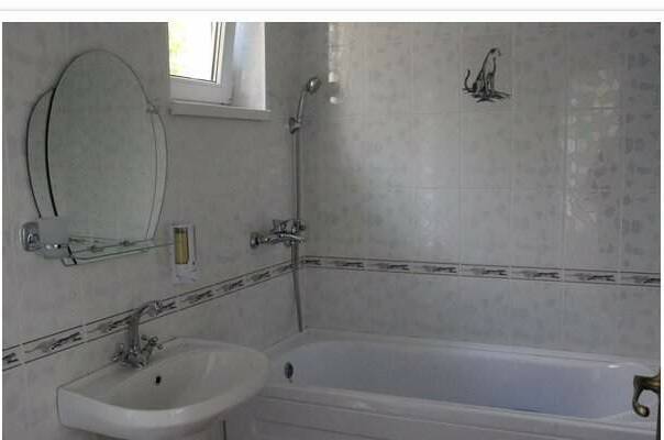 Изображение Изображение гостиницы &quot;Гостевой дом «Мирная 12»&quot; #7 #5