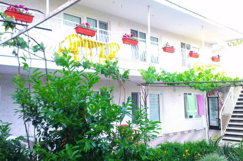 Изображение Изображение гостиницы &quot;Гостевой дом на Калинина 15&quot; #5 #3