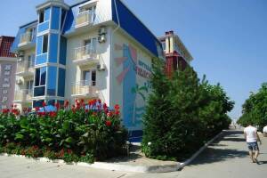 Изображение отеля / гостиницы "Коттедж № 32 «Чудесный»"