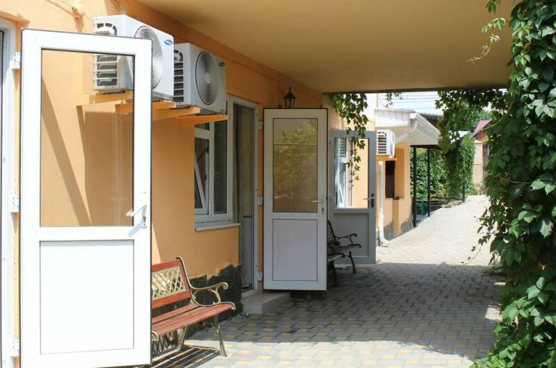 Изображение Изображение гостиницы &quot;Жилые мебелированные комнаты на улице Садовая 1А&quot; #8 #6