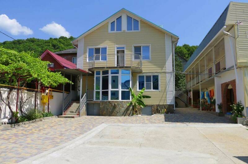 Изображение гостиницы "Гостевой дом «Урарту»" #1