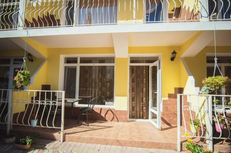 Изображение гостиницы "Гостевой дом «Кипарис»" #1