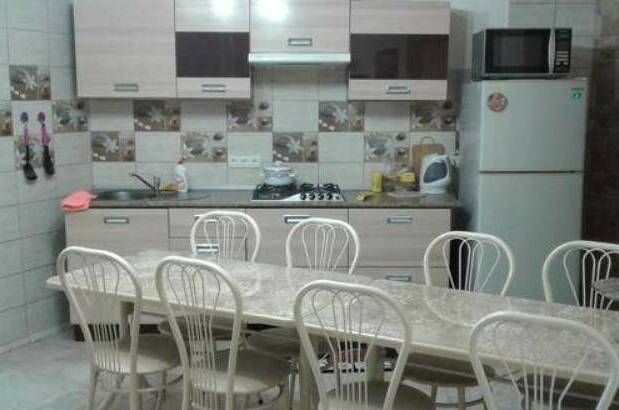 Изображение квартиры "Таунхаус на 4−8 человек" #1