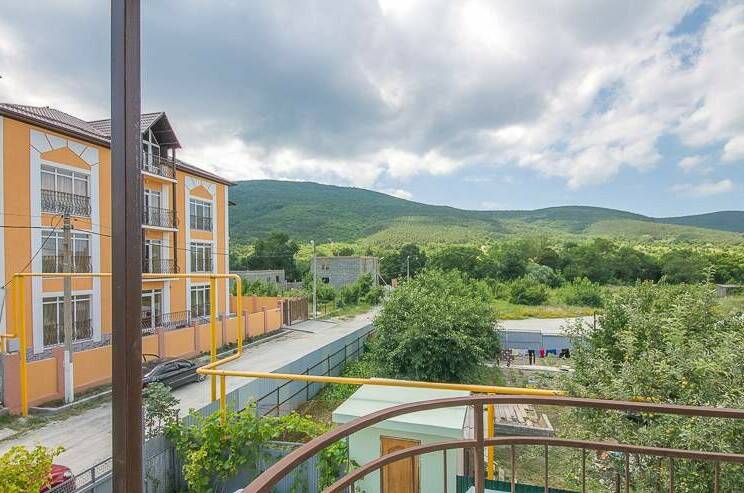 Изображение Изображение гостиницы &quot;Частный дом на Радужной&quot; #7 #5