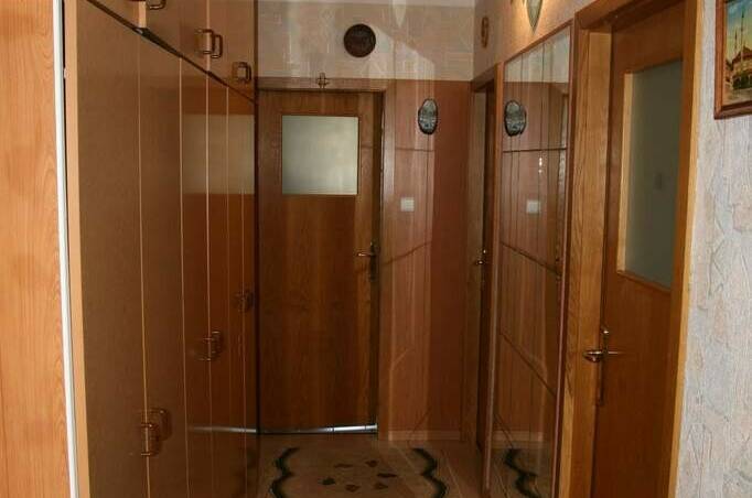 Изображение Изображение квартиры &quot;Двухкомнатная в «Высотке» на Партизанской&quot; #4 #2