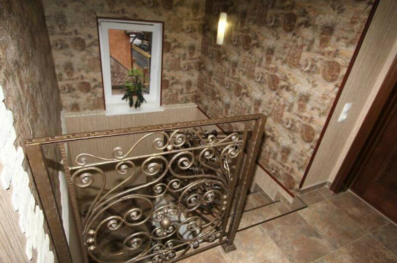 Изображение Изображение гостиницы &quot;Гостевой дом «Villa Taurus»&quot; #11 #9