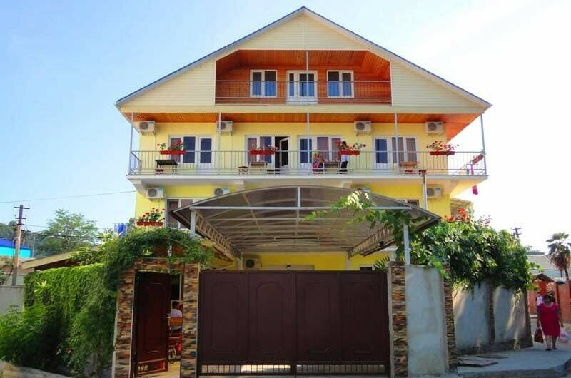 Изображение гостиницы "Гостевой дом «Семейный очаг»" #1