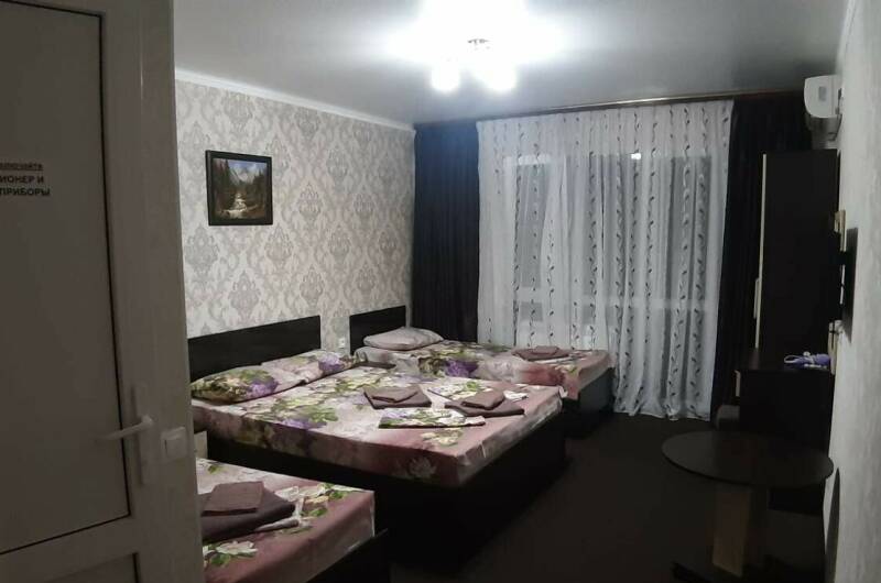 Изображение Изображение гостиницы &quot;Гостевой дом «Карина»&quot; #9 #7