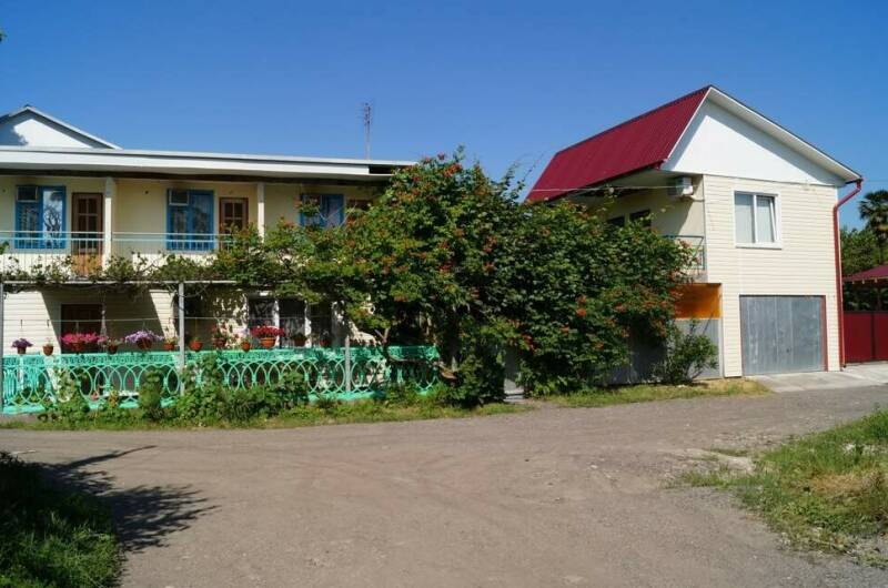 Изображение гостиницы "Гостевой дом «Злата»" #1