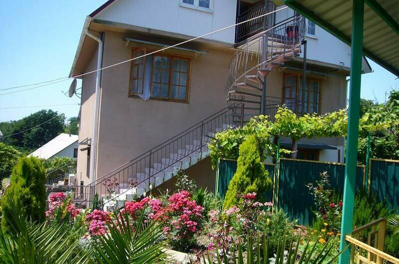 Изображение гостиницы "Частный сектор «Южный берег»" #1