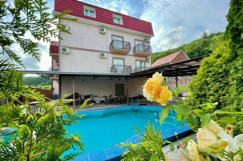 Изображение гостиницы "Гостевой дом «Берегиня»" #1