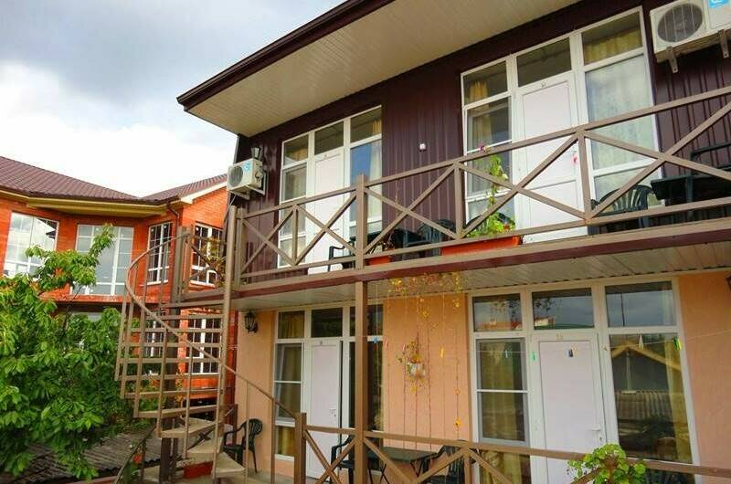 Изображение гостиницы "Гостевой дом «Курорт»" #1