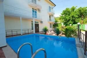 Изображение отеля / гостиницы "Гостевой дом «АлексАндрия»"