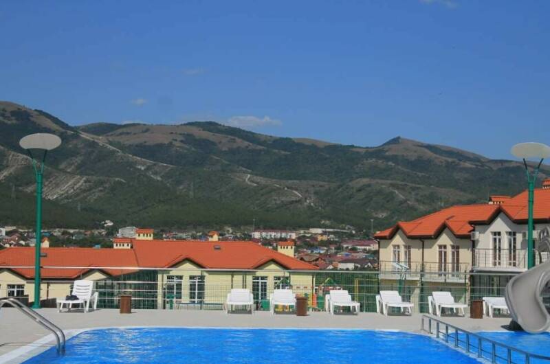 Изображение квартиры "Таунхаус под ключ на Черноморской" #1