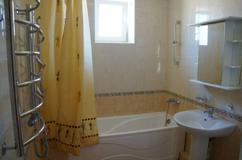 Изображение Изображение квартиры &quot;Таунхаус под ключ на Черноморской&quot; #10 #8