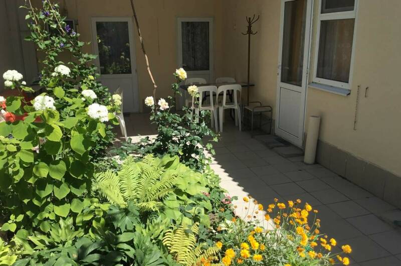 Изображение гостиницы "Гостевой дом «Лавр»" #1