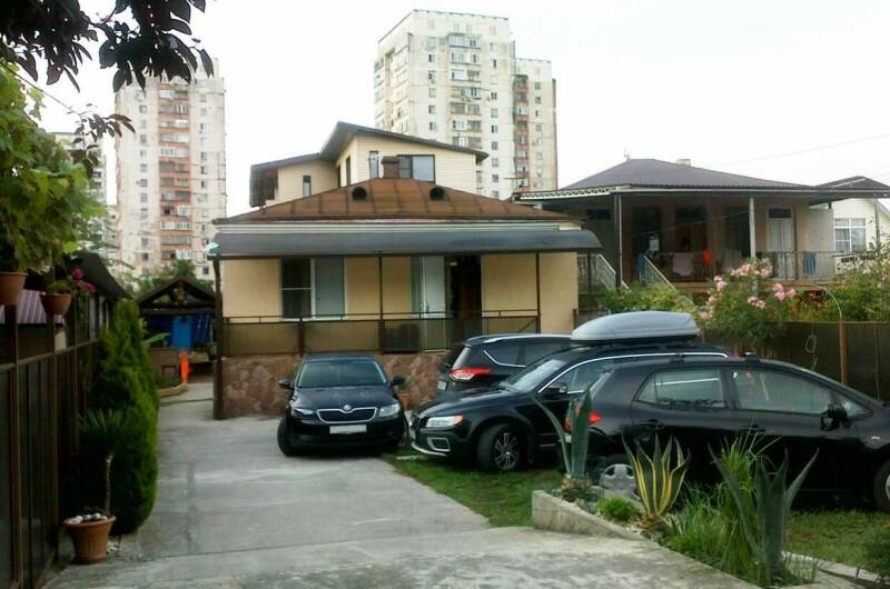 Изображение гостиницы "Гостевой дом «Бабуца»" #1