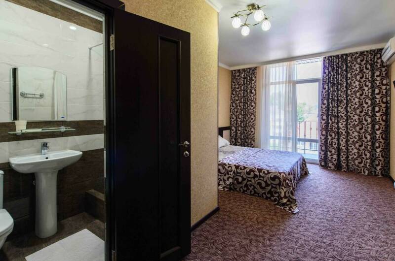 Изображение Изображение гостиницы &quot;Отель «Seven» (бывш. «Лазаревское»)&quot; #3 #1