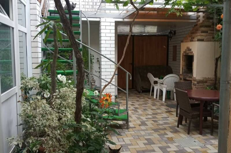 Изображение Изображение гостиницы &quot;Уютный дворик на Толстого&quot; #3 #1