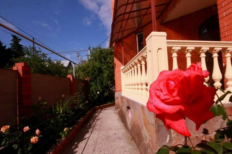 Изображение гостиницы "Гостевой дом «Вероника»" #1