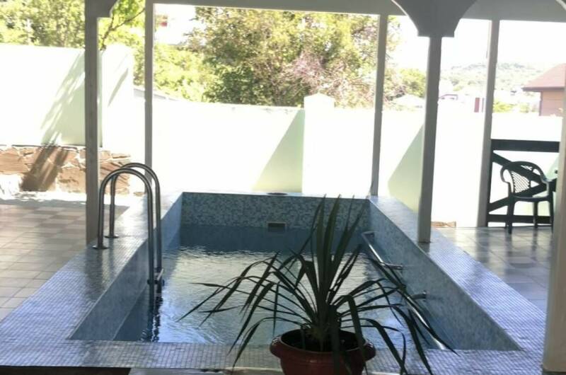 Изображение Изображение гостиницы &quot;Зеленый дом с бассейном&quot; #5 #3