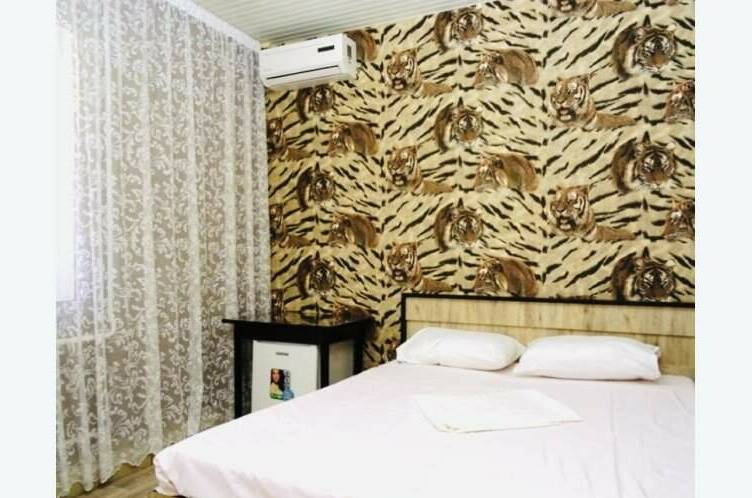 Изображение гостиницы "Гостевой дом «Камелия 2»" #1