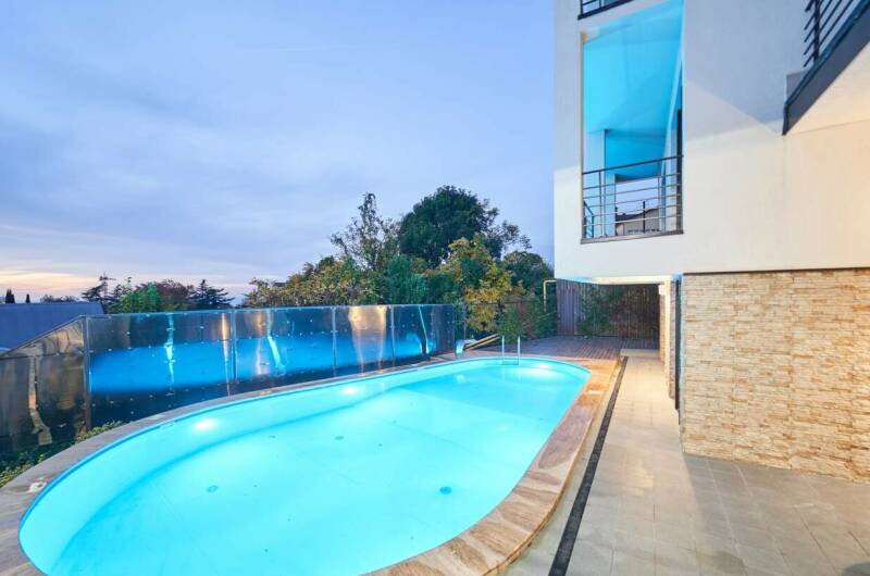 Изображение Изображение гостиницы &quot;Апартаменты с бассейном&quot; #8 #6