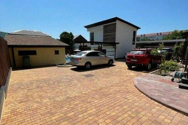 Изображение Изображение гостиницы &quot;Гостевой дом «Элеон Хаус»&quot; #4 #2