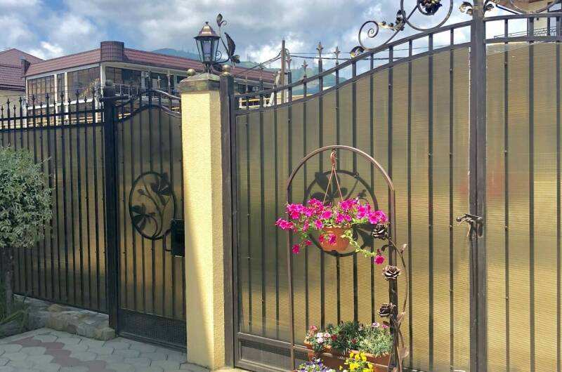 Изображение Изображение гостиницы &quot;Частное домовладение «Баунти»&quot; #11 #9