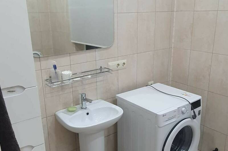 Изображение Изображение квартиры &quot;Коттедж «Pinnavilla» в центре с большим бассейном&quot; #7 #5