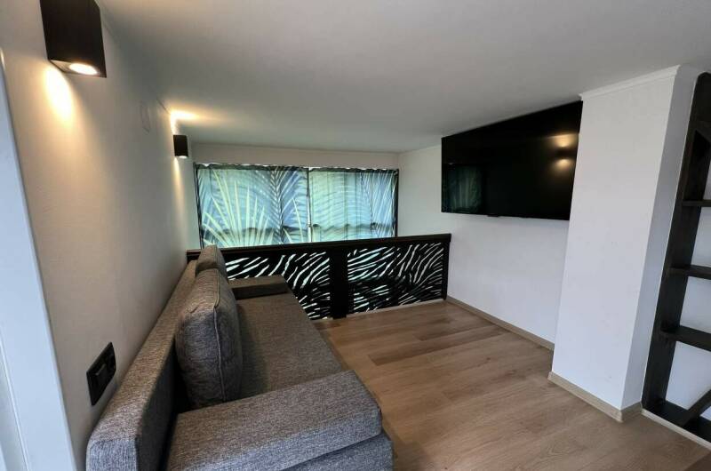 Изображение квартиры "Двухуровневые апартаменты у моря" #1