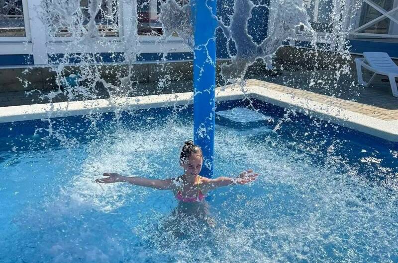 Изображение Изображение отеля / гостиницы "База отдыха «Blue waves villa»" #9 #7