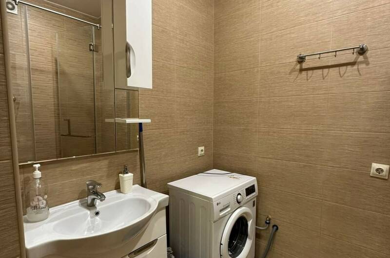 Изображение Изображение квартиры &quot;Двухкомнатная в ЖК «Звезда»&quot; #8 #6