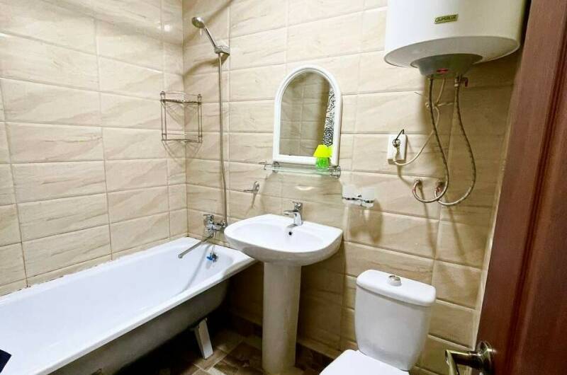 Изображение Изображение квартиры &quot;Трёхкомнатная квартира на Абазгаа&quot; #11 #9