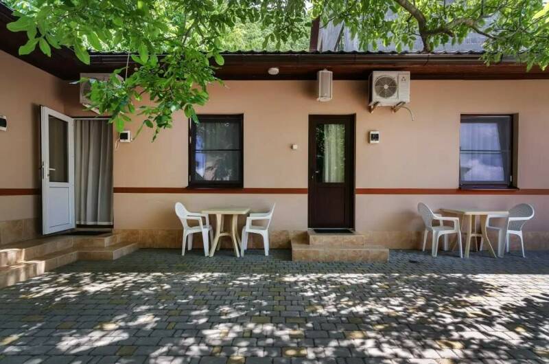 Изображение Изображение гостиницы &quot;Гостевой дом «Робинзон»&quot; #6 #4