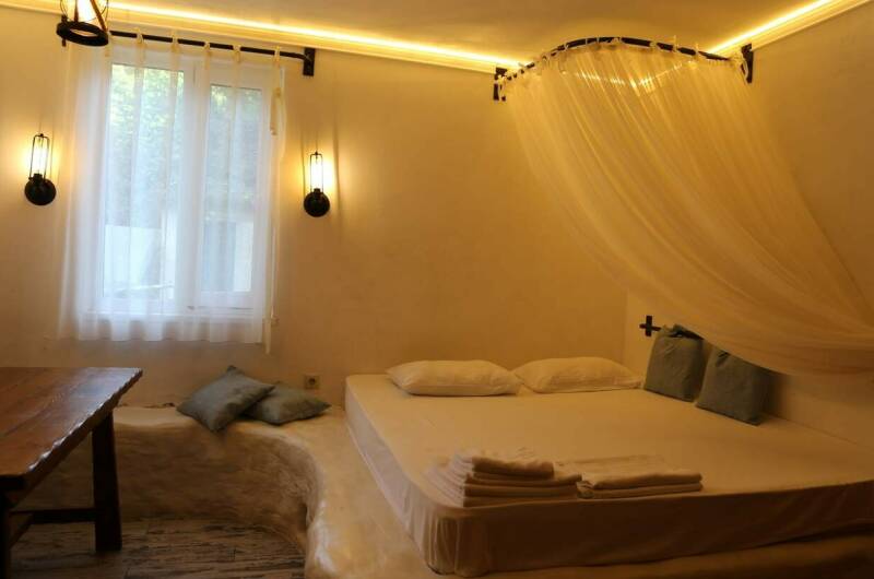 Изображение квартиры "Отдельный дом в тихом месте недалеко от центра" #1