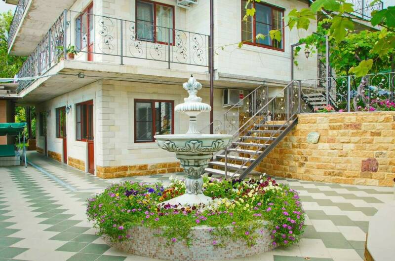 Изображение гостиницы "Гостевой дом «Барс» (Irbis)" #1