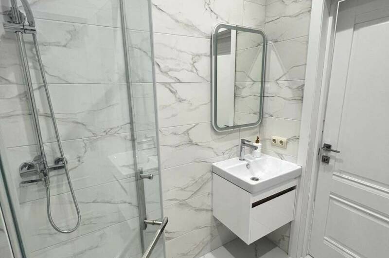 Изображение Изображение квартиры &quot;Апартаменты с бассейном и балконом&quot; #5 #3