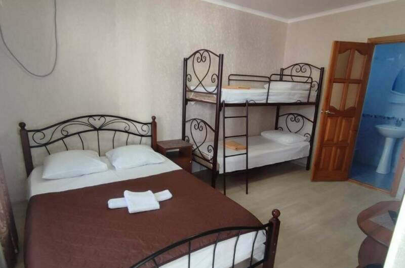 Изображение Изображение гостиницы &quot;Частный сектор «Сара»&quot; #3 #1