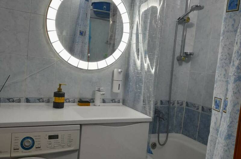 Изображение Изображение квартиры &quot;Двухкомнатная квартира на Победы&quot; #3 #1