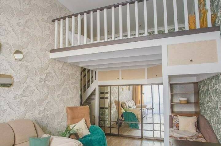 Изображение квартиры "Двухуровневый апартамент в ЖК «Изумрудный город»" #1