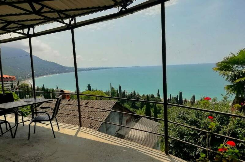 Изображение гостиницы "Гостевой дом «Панорама-Гагра»" #1