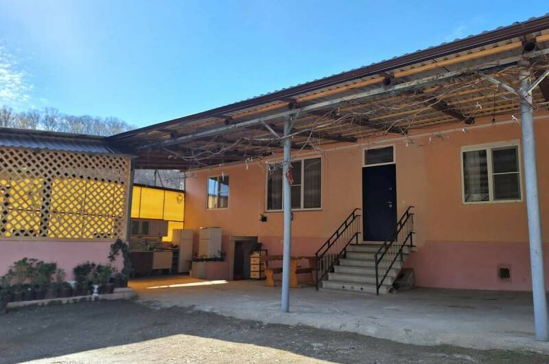 Изображение гостиницы "Гостевой дом «Тихое местечко»" #1