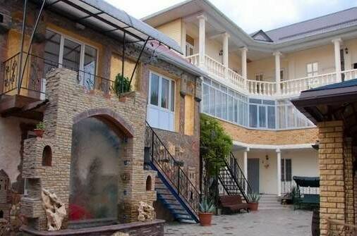 Изображение Изображение гостиницы &quot;Семейный гостевой дом «Три сына»&quot; #3 #1