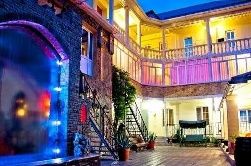 Изображение Изображение гостиницы &quot;Семейный гостевой дом «Три сына»&quot; #11 #9