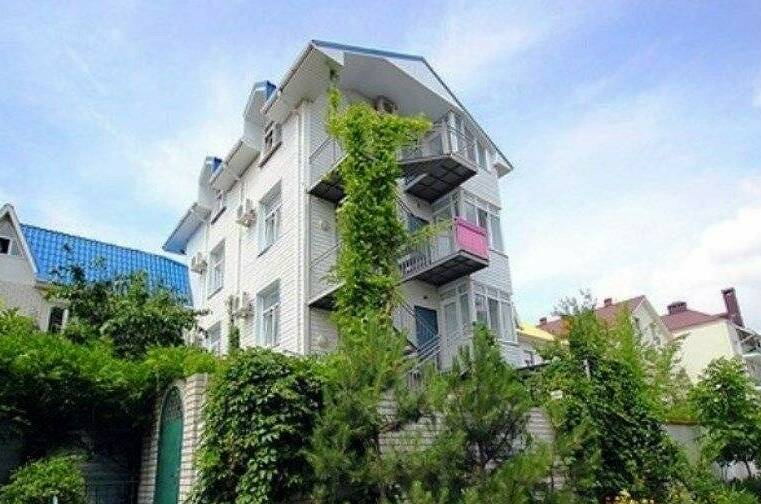 Изображение гостиницы "Частный дом «Леонидас»" #1