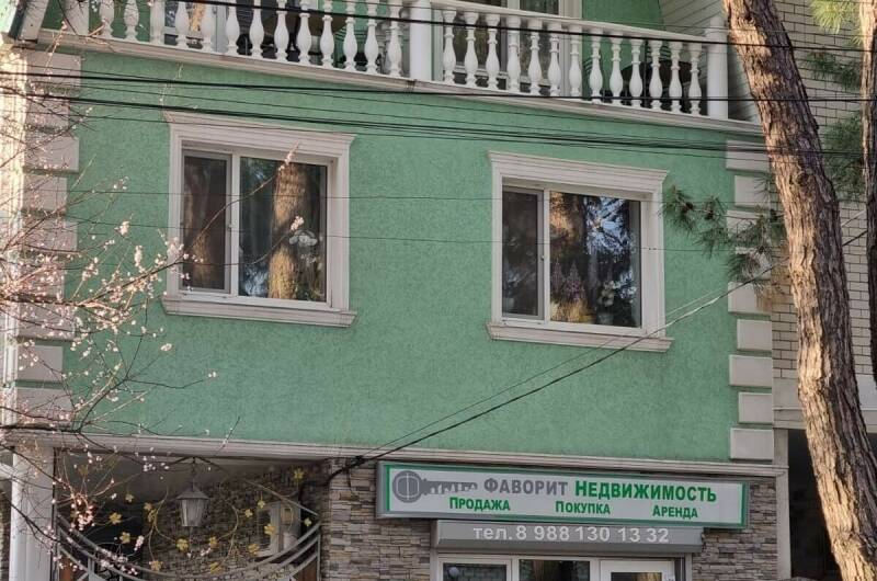 Изображение гостиницы "Гостевой дом «ДиЛен»" #1