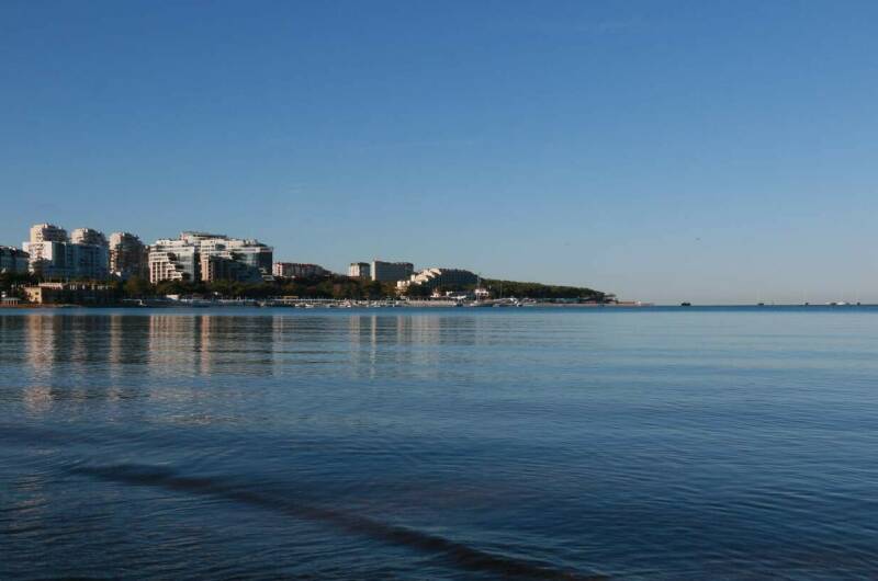 Изображение Изображение квартиры &quot;Номер у самого моря, в зеленом парке. Парковка&quot; #8 #6